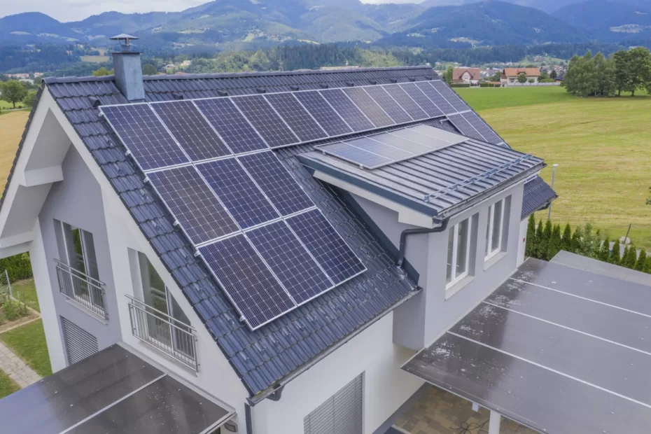Installation panneau solaire photovoltaïque sur toiture prix